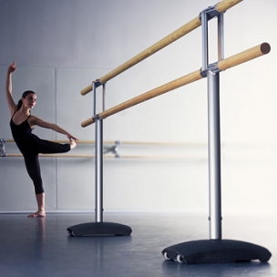 Barra de ballet doble de 3 m trasladable con ruedas. Modelo Maurice